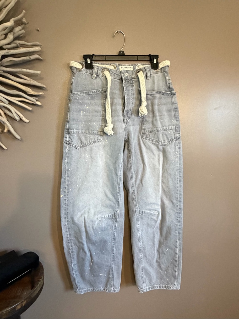 Free People We the Free Moxie Low Slung Barrel Jeans Paint Splatter Finish - Picture 2 of 6